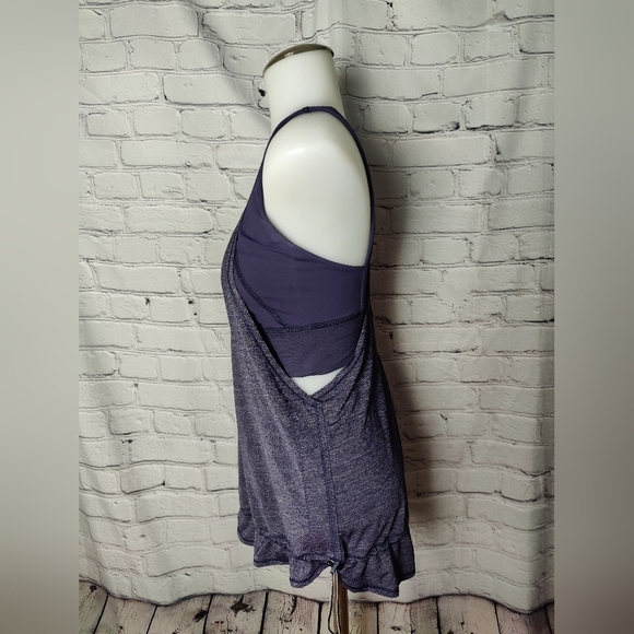 Lululemon Rest Less Built In Bra Athletic Tank Drawstring Cinch Waist Size 6 - Picture 3 of 5